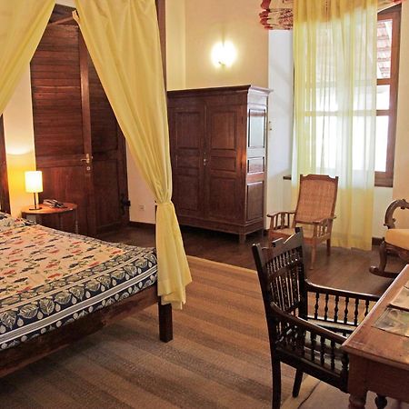 Neemrana'S - Bungalow On The Beach Tharangambadi Luaran gambar