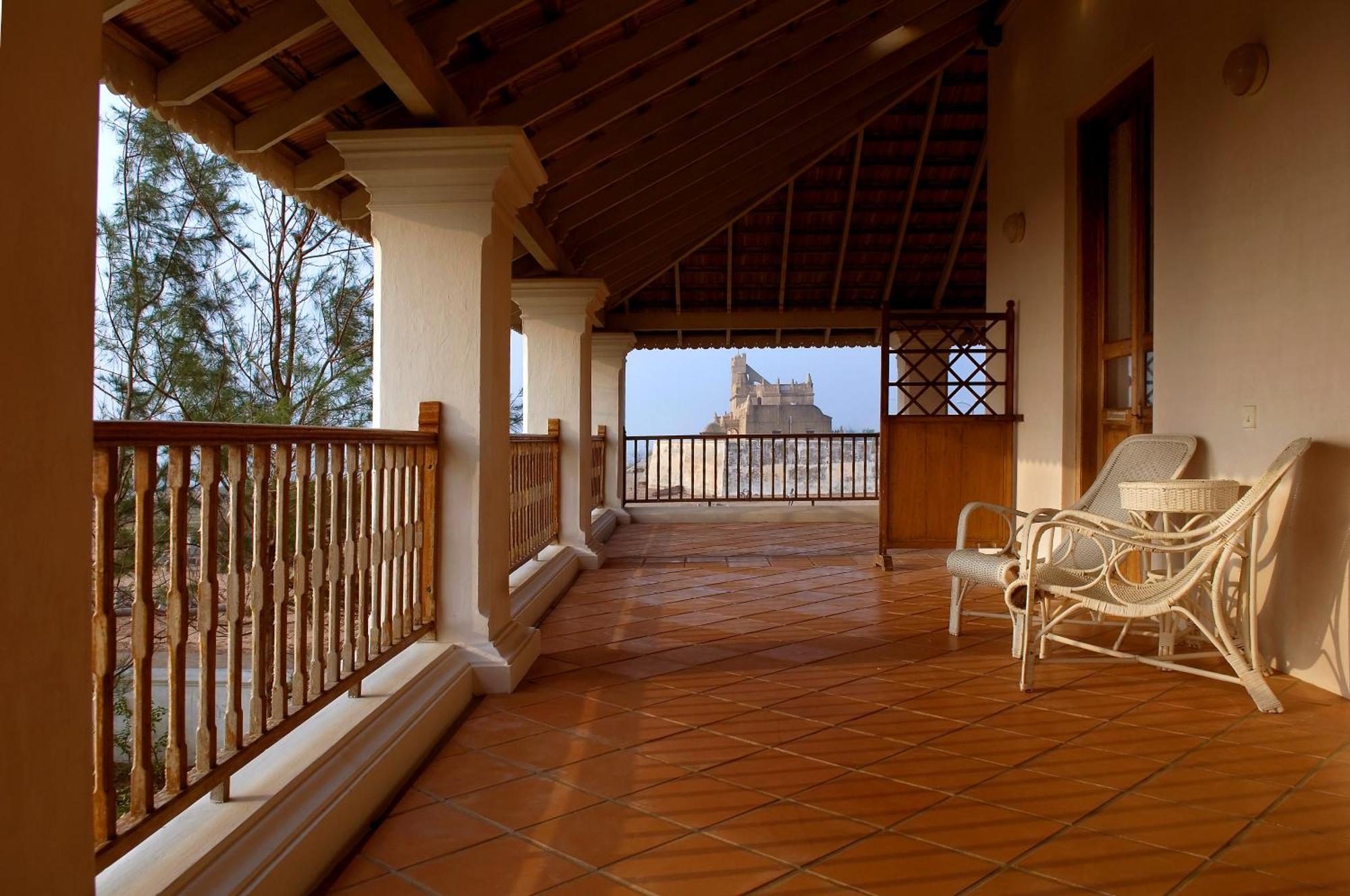 Neemrana'S - Bungalow On The Beach Tharangambadi Luaran gambar