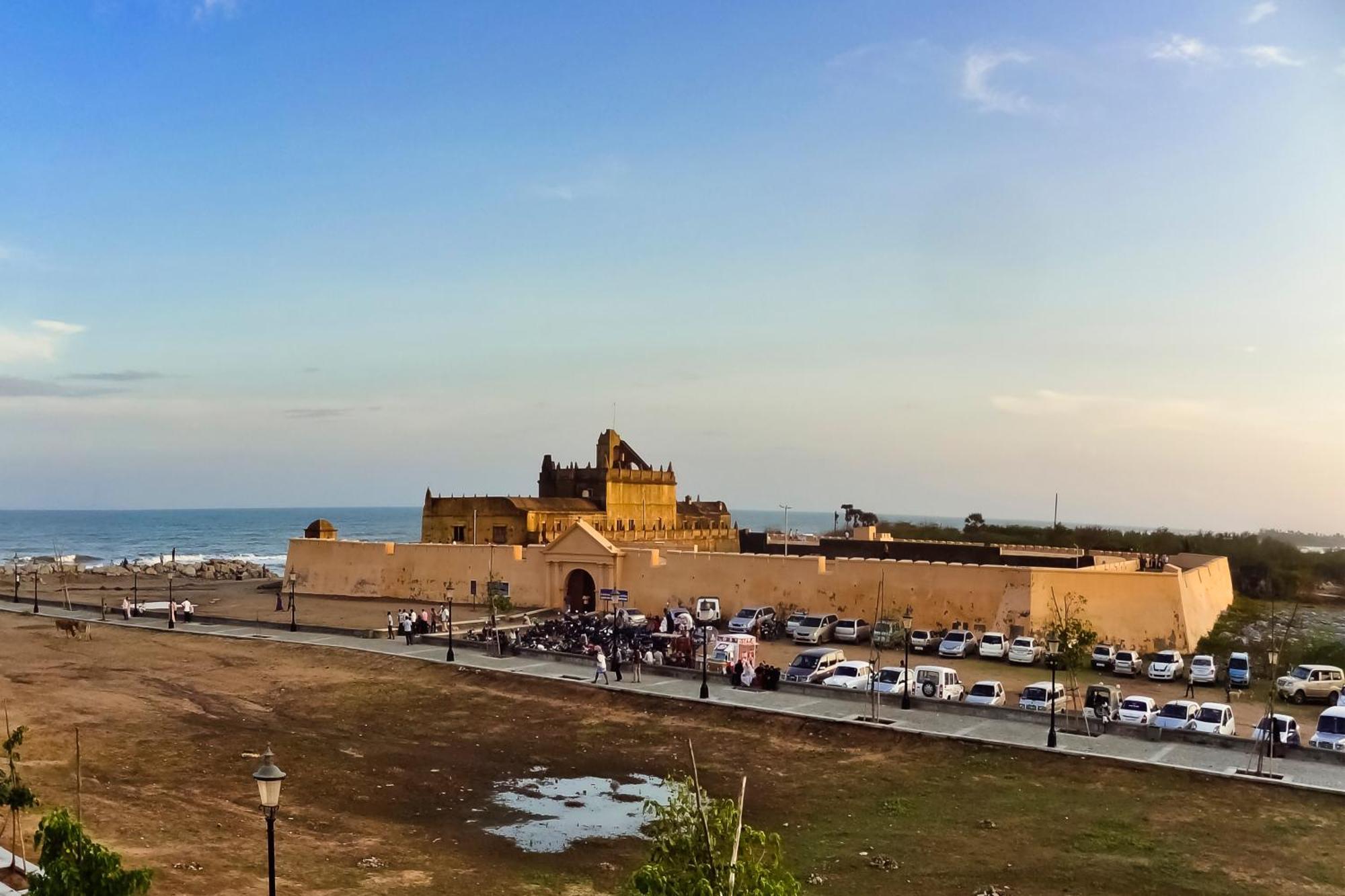 Neemrana'S - Bungalow On The Beach Tharangambadi Luaran gambar