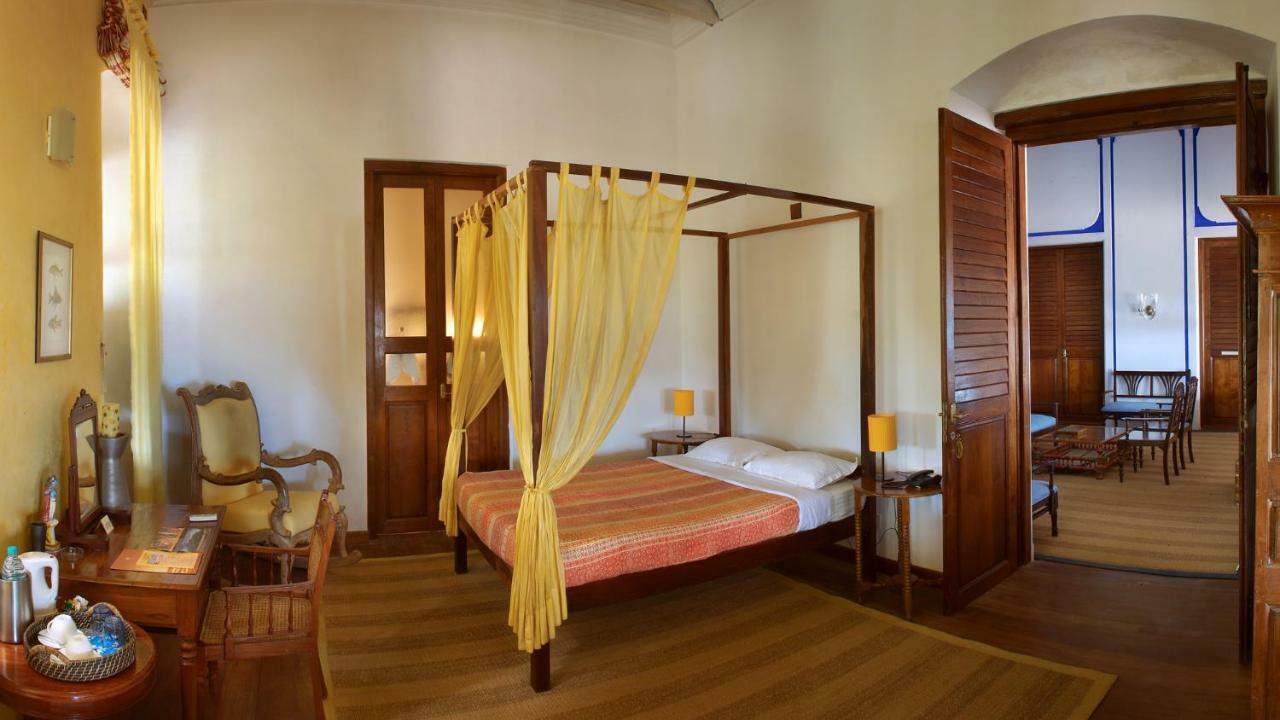 Neemrana'S - Bungalow On The Beach Tharangambadi Luaran gambar